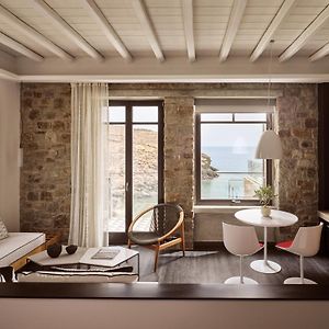 One-Bedroom Suite with Panoramic View